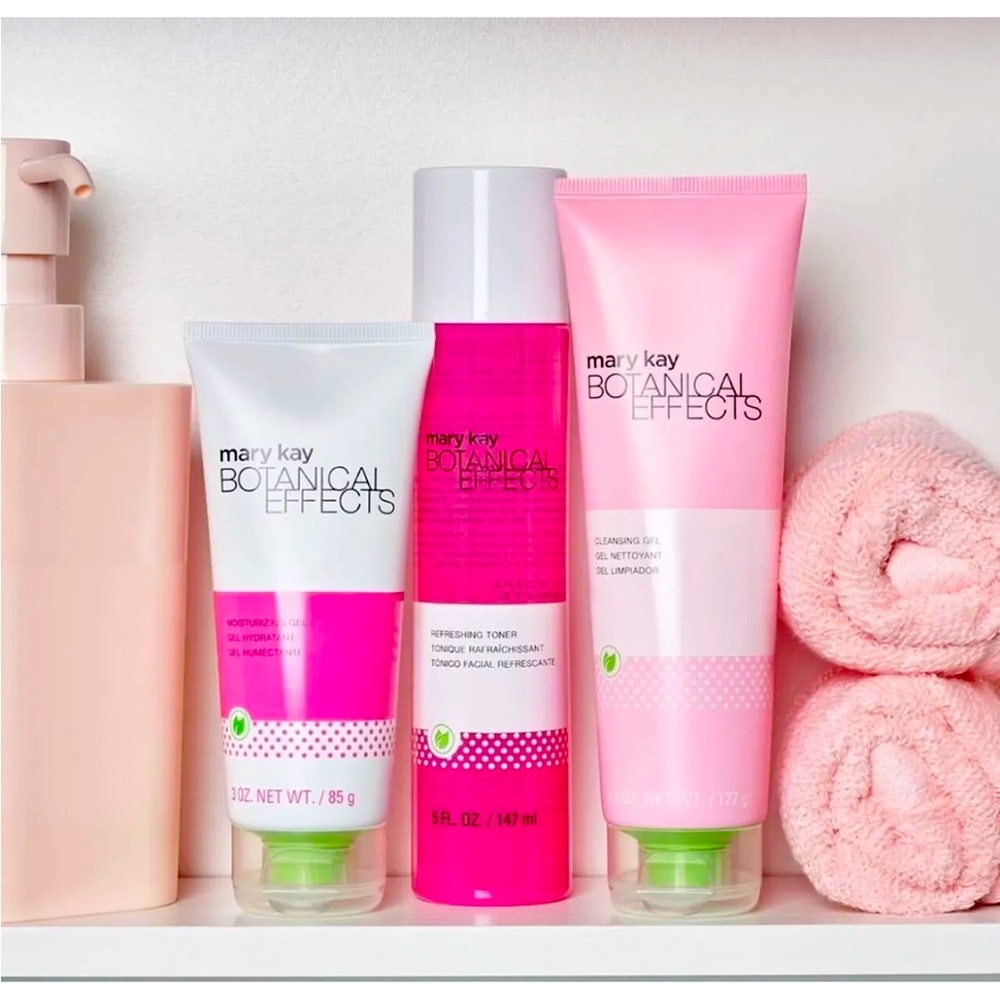 CLEANSER ➡️ Mary Kay Botanical Effects Cleansing Gel 4.5 Oz. All Skin Types